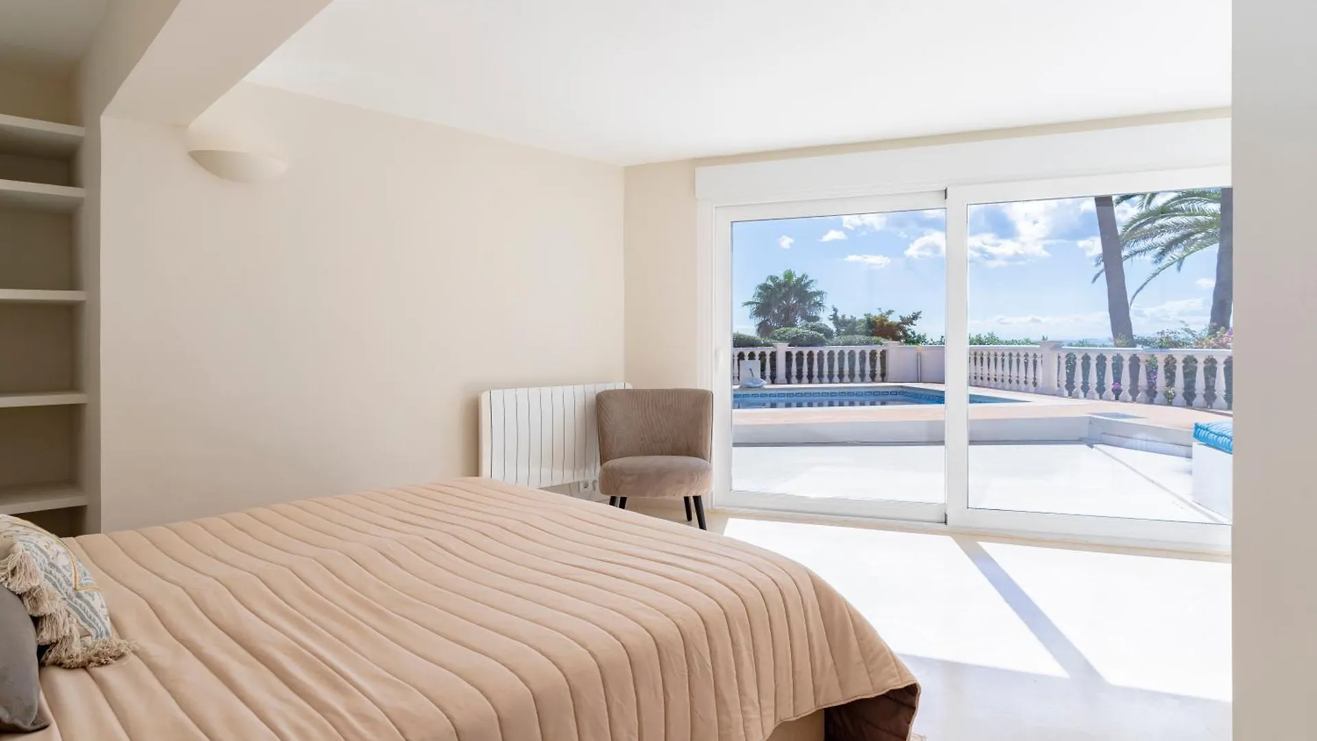 Villa Shangri-La, Sea View, Pool And Panoramic View Sotogrande Apartment