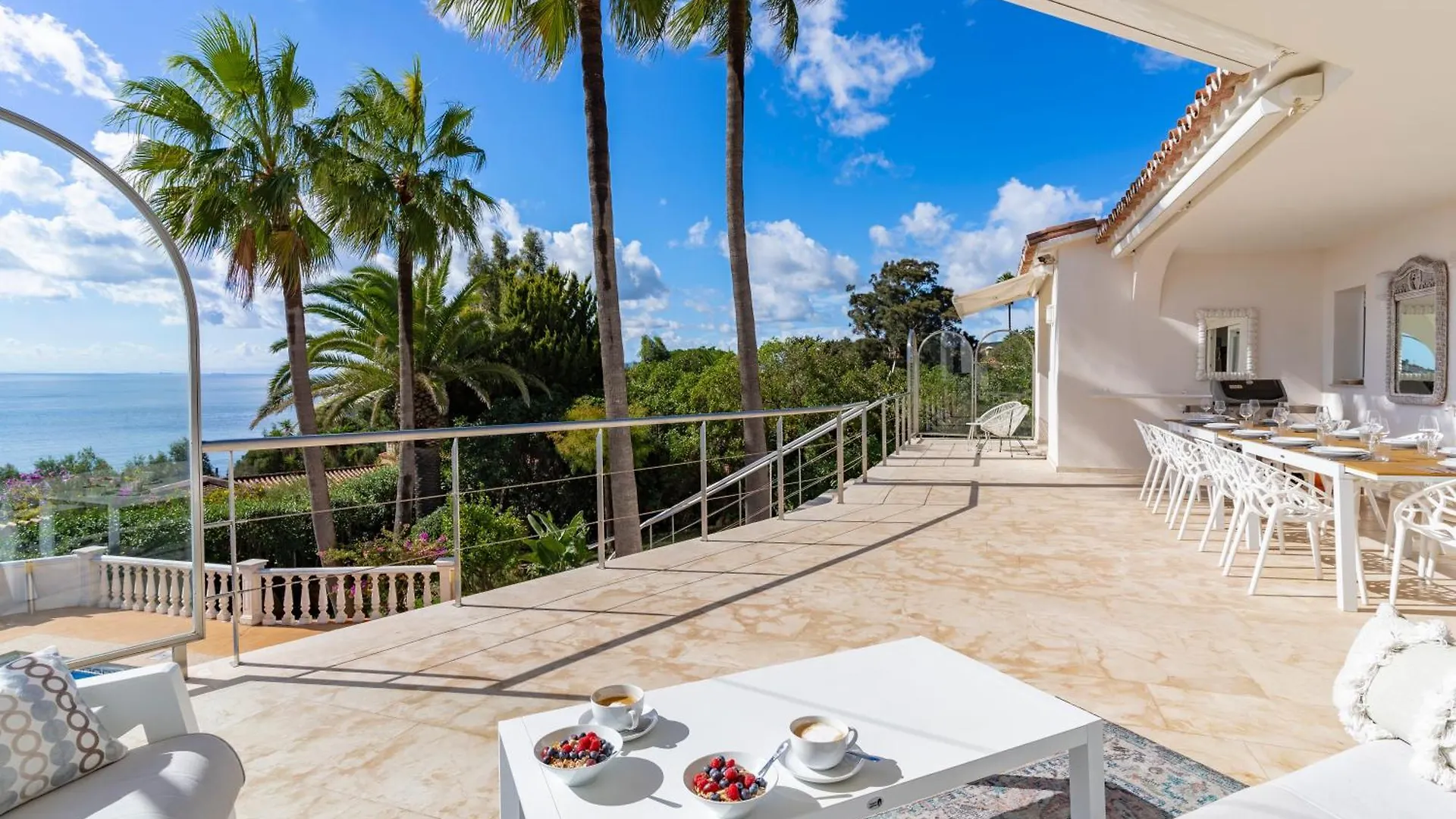 Apartmán Villa Shangri-La, Sea View, Pool And Panoramic View Sotogrande