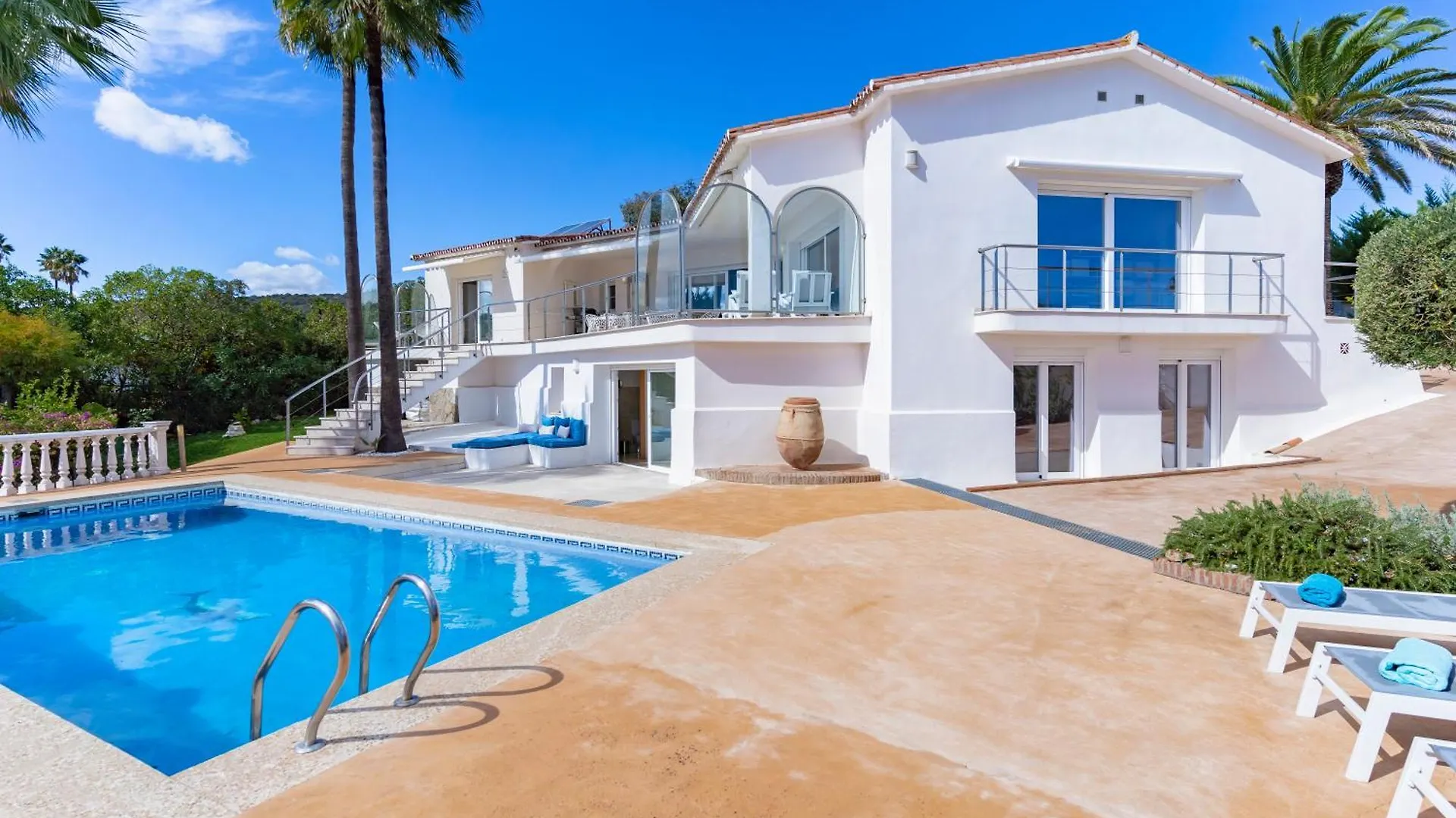 Villa Shangri-La, Sea View, Pool And Panoramic View Sotogrande Apartmán